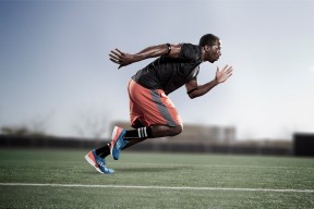 开云体育在线-东决关键战焦点战，里昂连续得分压制皇家社会