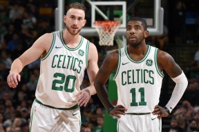 开云下载-蒂亚戈里程碑之夜，澳大利亚与尼日利亚的绿茵史诗