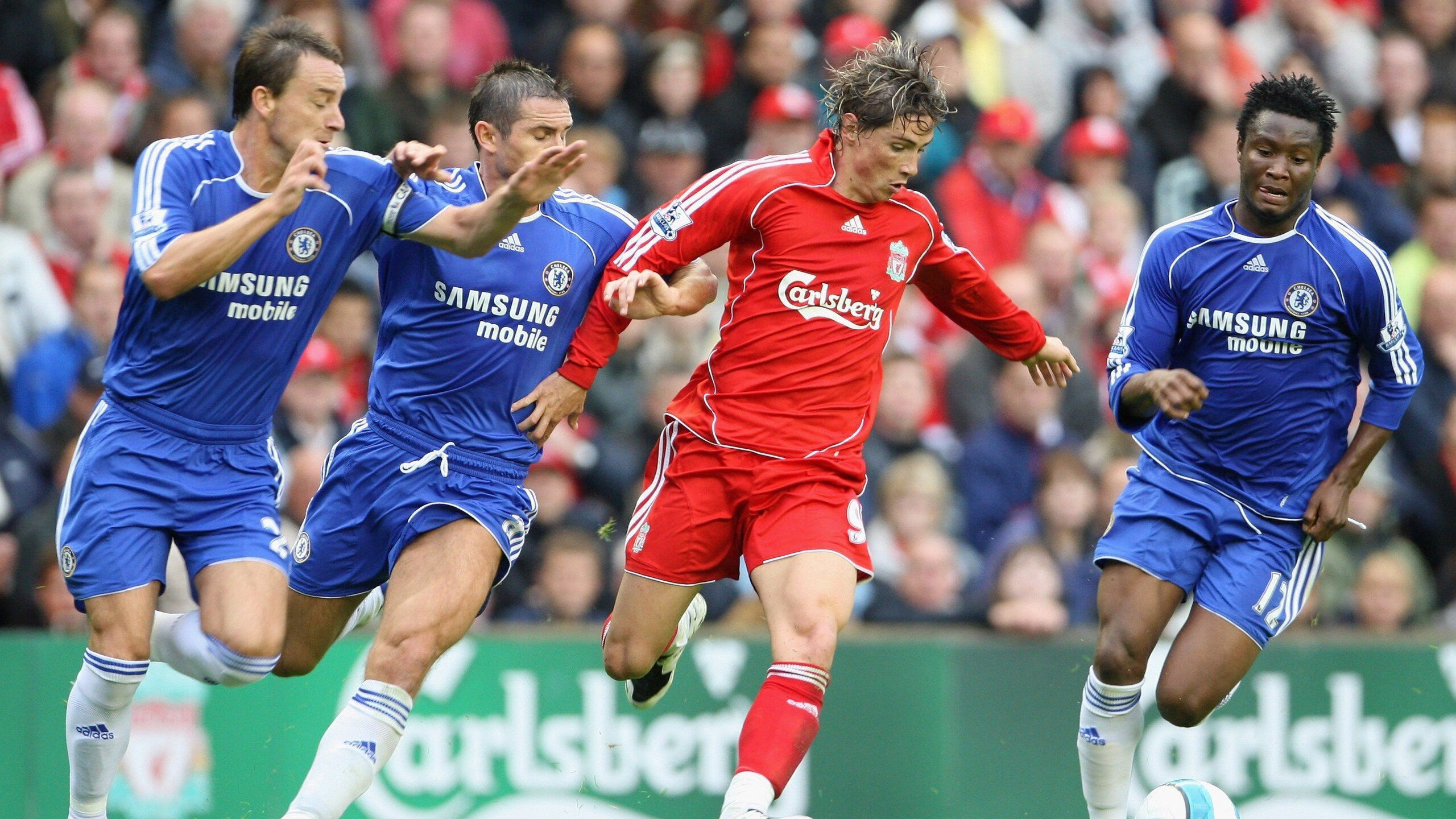 西决生死战焦点战,厄瓜多尔爆冷卡塔尔,足球如何成为小国的地缘突围密码?